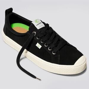 Women's Size 10.5 CARIUMA OCA Low Black Suede Sneaker
